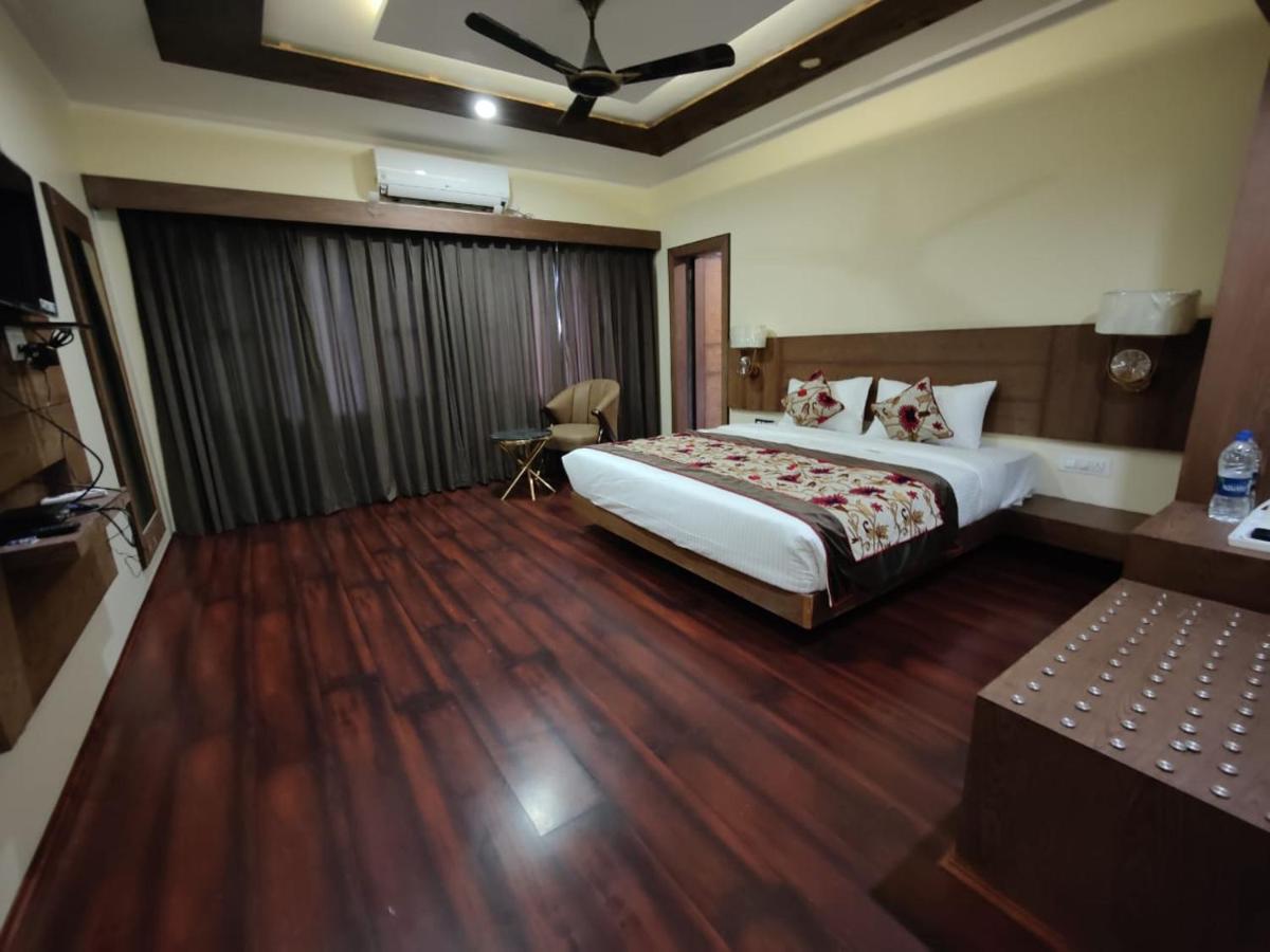 Hotel Green Rooms, Vintage Luxury Near Dal Lake Srīnagar Exterior foto